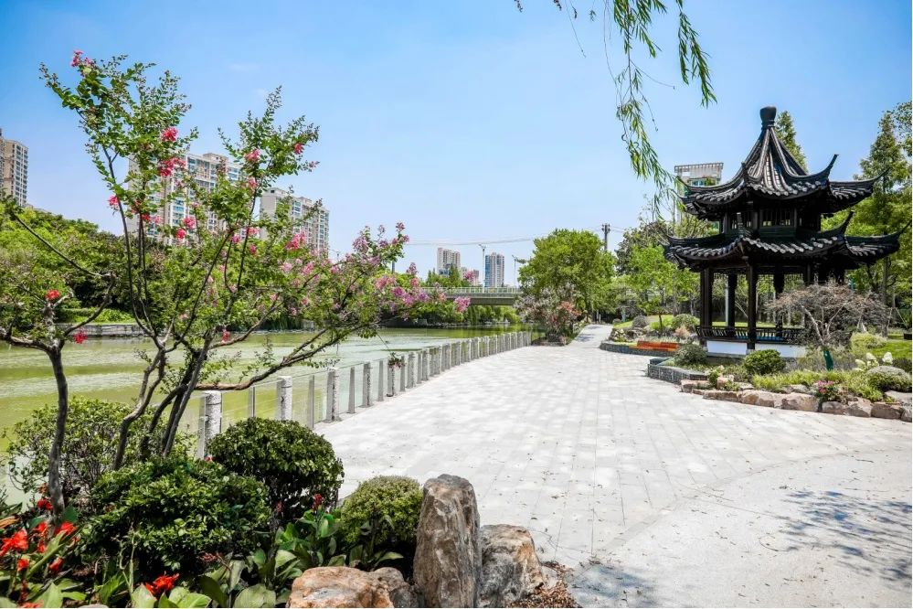 “五一”假gogo体育期北京全市公园推出107处赏花片区